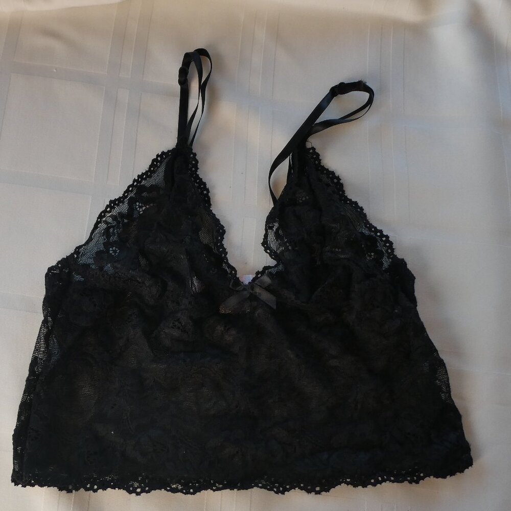Victoria's Secret Lace Bralette & Underwear Set XS
